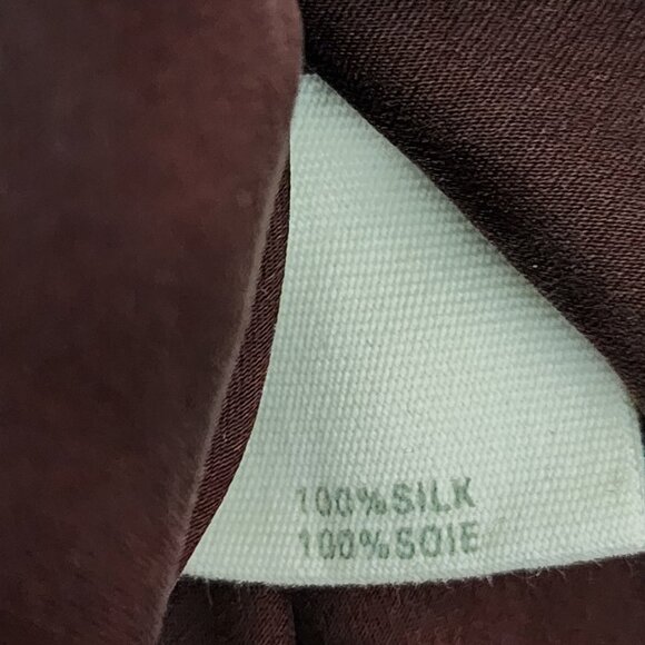 Elizabeth & James Maroon 100% Silk Single Button Pintuck Flowy Tokyo Blouse - Picture 7 of 7